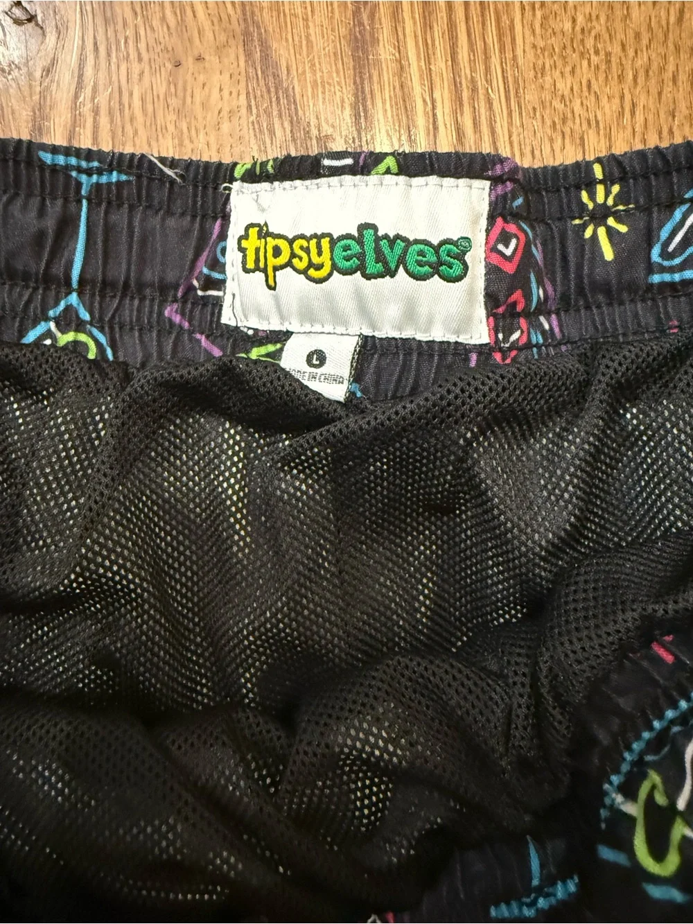 Tipsy Elves bold cocktail